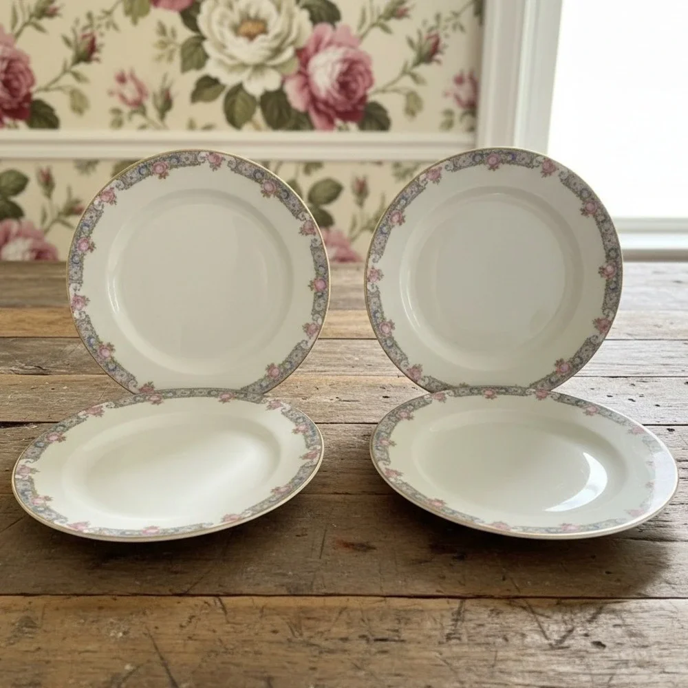 Carrollton H Dessert Plates, Set of 4, Vintage Queen Anne‎ Floral Bone China